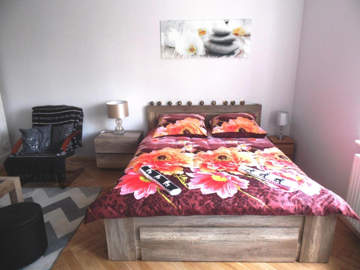 Apartament Orchidea Cracovia Exterior foto